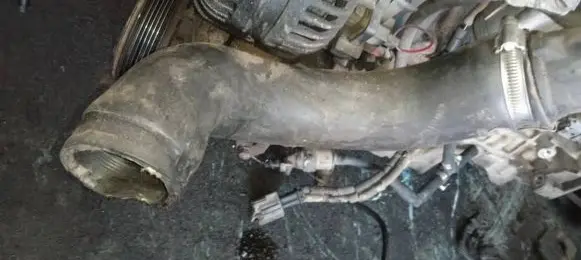 Volvo XC90 Intercooler hose/pipe