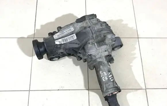 Mercedes-Benz ML W166 Front differential A1663300200 4460060451