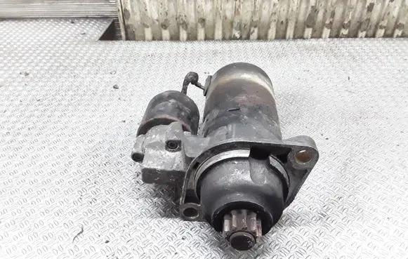 Audi A2 Starter motor 02A911024