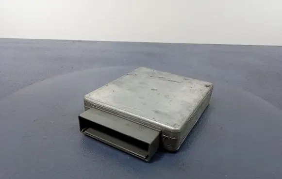 Mazda 626 Engine control unit/module ECU YU3F-12A650-MC