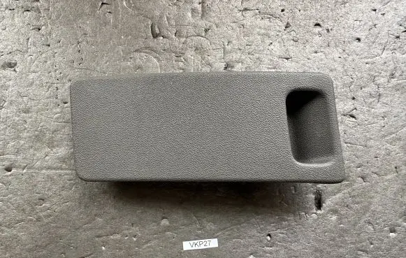 Mitsubishi Pajero Dashboard trim MR402637