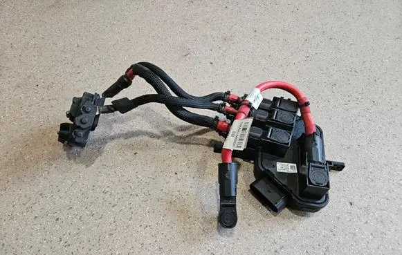 Mercedes-Benz E W238 Fuse box set A2135401418 A2135402070