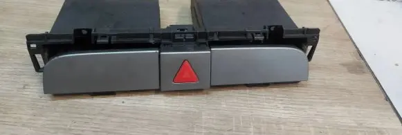 Volkswagen PASSAT B6 Dashboard storage box/compartment 3C0858407