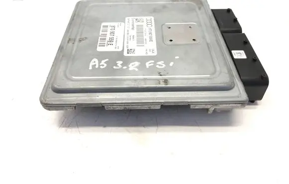 Audi A5 8T 8F Engine control unit/module 8T0907559A 8T0907559E 5WP46121