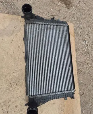 Volkswagen Touran I Intercooler radiator PA46GF30