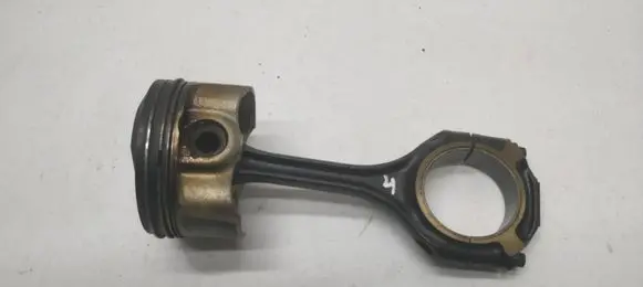 Mercedes-Benz C W204 Piston with connecting rod