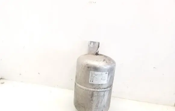 Mercedes-Benz R W251 Vacuum air tank A2513200015