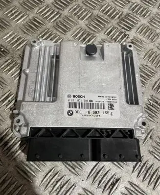 BMW 4 F32 F33 Engine control unit/module 8582155 170297334 0281031285