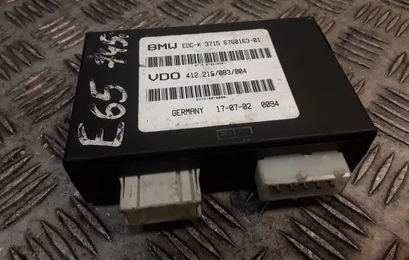 BMW 7 E65 E66 Air suspension control unit module (rear) 6760163