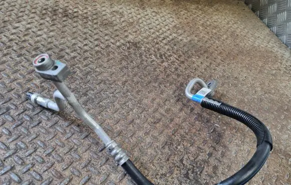Ford Escape IV Air conditioning (A/C) pipe/hose LX6H19N601CC