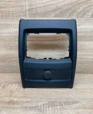 BMW 3 F30 F35 F31 Other center console (tunnel) element 9218909 105016025