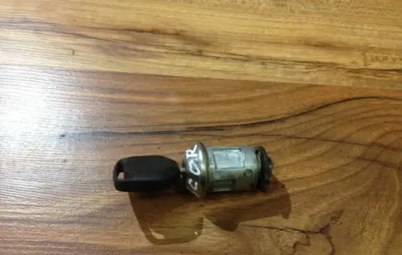 Ford Escort Ignition lock 3800e