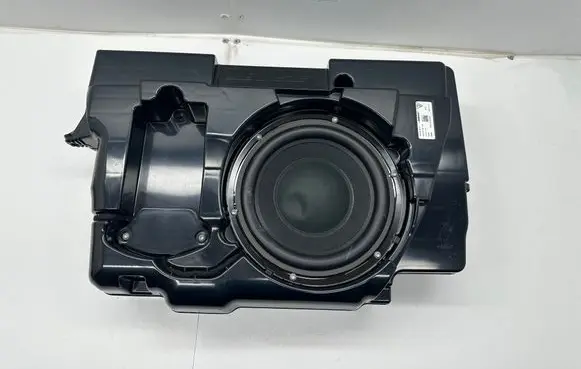 Porsche Macan (95B) Subwoofer speaker 95B035481B 7422160010