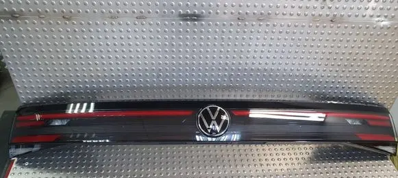 Volkswagen Taigo Tailgate rear/tail lights 2G7945093