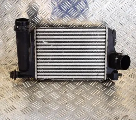 Nissan Qashqai Intercooler radiator