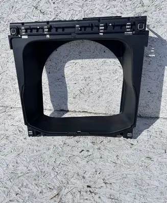 Jeep Grand Cherokee Spare wheel section trim 68347150AA