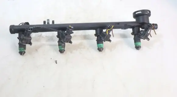 Renault Laguna II Fuel main line pipe