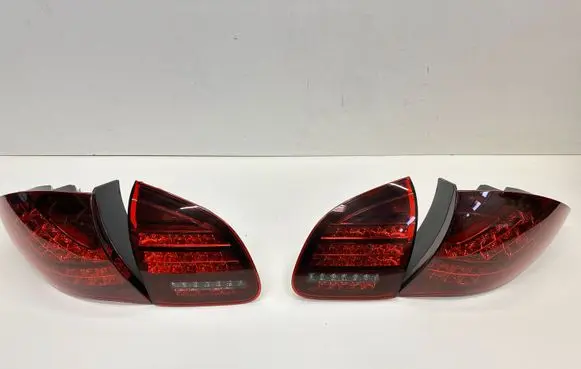 Porsche Cayenne (92A) Rear/tail lights set 7P5945094R 7P5945093R 7P5945096N