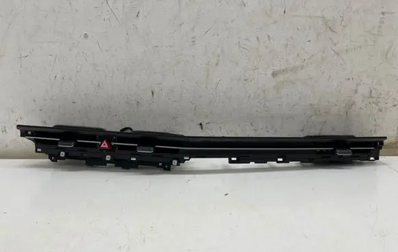 KIA EV6 Dash center air vent grill 97401CV000 93790CV000