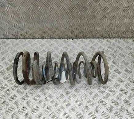 Nissan Patrol Y61 Rear coil spring 55020VB902