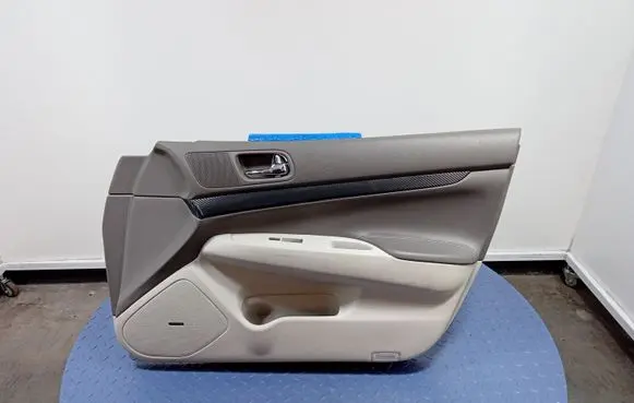 Infiniti G37 Door card panel trim set 