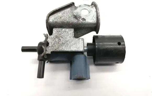Toyota Verso-S Turbo solenoid valve