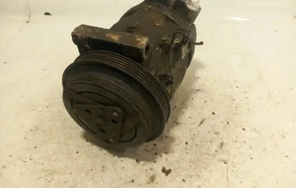 Infiniti FX Air conditioning (A/C) compressor (pump) 92600AC000 05020118 3W30045010