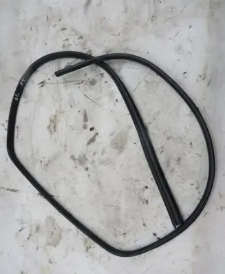 Nissan Qashqai+2 Rubber seal rear door KRIS235789