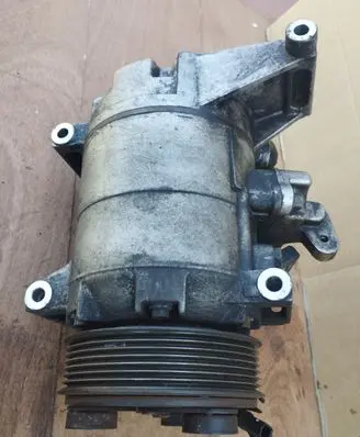 Infiniti EX Air conditioning (A/C) compressor (pump) 926001MS0A A4101127C001