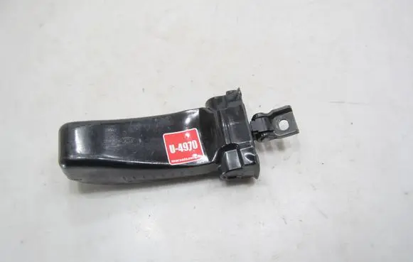 Skoda Octavia Mk3 (5E) Front door check strap stopper 5E0837267A