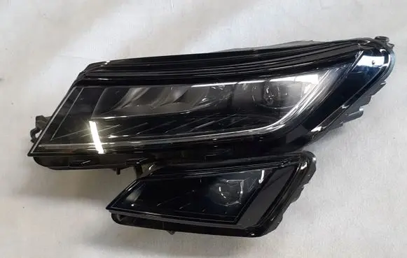 Skoda Kodiaq Headlight/headlamp 566941015E