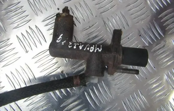 Mazda MPV Clutch master cylinder
