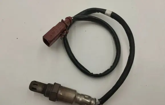 Volkswagen Golf VII Lambda probe sensor 04E906262 1158625 20139440CZZA