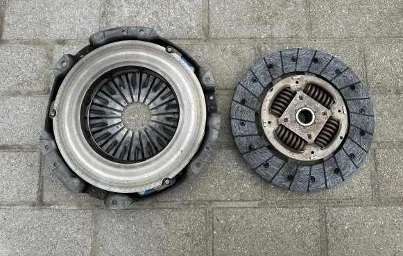 Clutch pressure plate