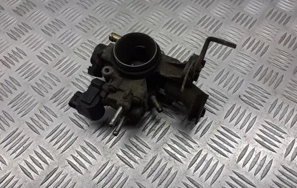 Toyota Yaris Throttle valve position sensor 89452-0D010