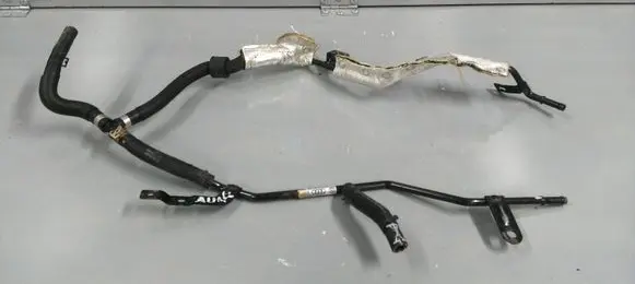 Skoda Octavia Mk3 (5E) Engine coolant pipe/hose 5Q0121064AG 5Q0122449C 5Q0121070AL