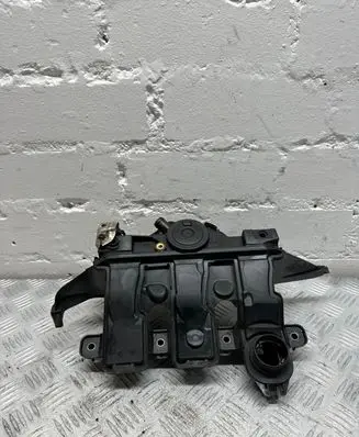 Mercedes-Benz Vito Viano W447 Intake manifold 118302761R 99368 106059