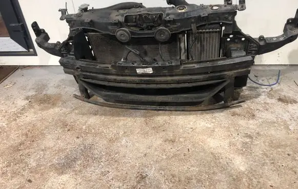 Hyundai i40 Radiator support slam panel 