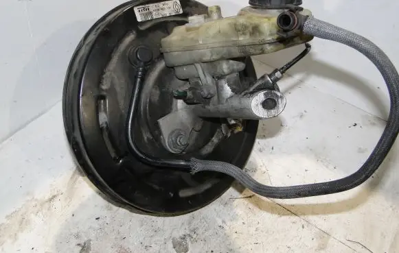 Renault Scenic II - Grand scenic II Brake booster 8200453735