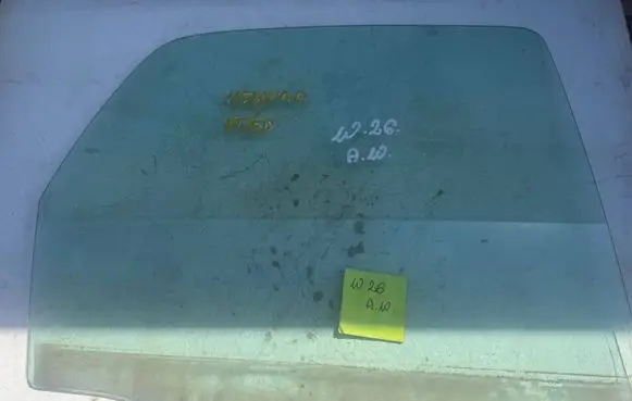 Opel Meriva A Rear door window glass 68956656