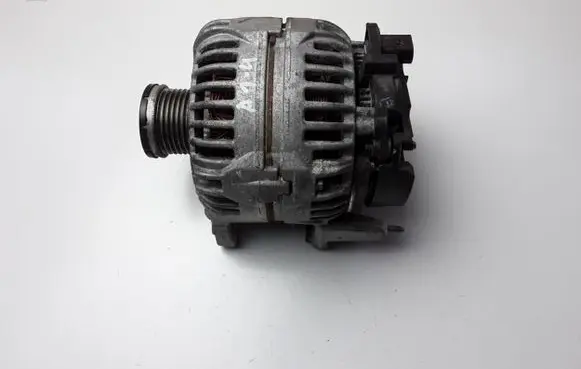 Audi A1 Generator/alternator 03C903025F