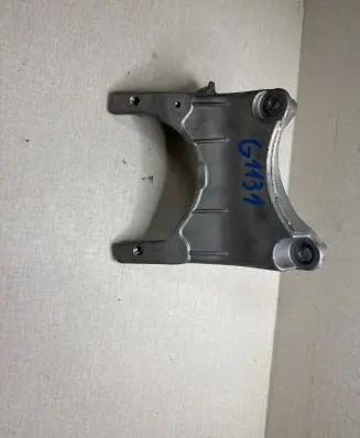 Porsche Panamera (971) Engine mount bracket 971199307l