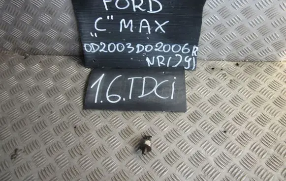 Fuel pressure sensor