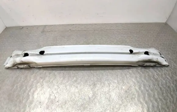 Volvo V40 Front bumper cross member 31276334