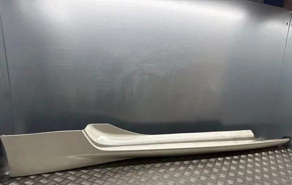 Nissan 370Z Sill 76850 768501EA0H