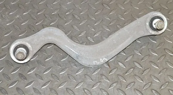 Rear upper control arm/wishbone