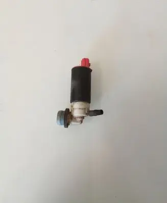 Toyota Avensis T250 Windscreen/windshield washer pump