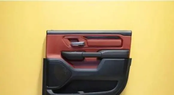 Ram 1500 Coupe rear side trim panel FC00AAY00241