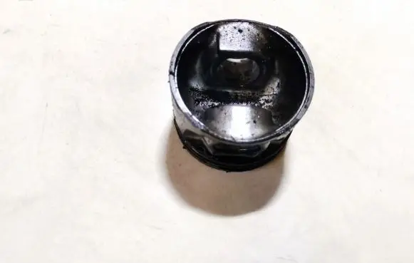 Ford Focus Piston 
