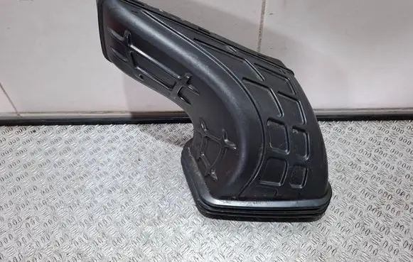 Audi A4 S4 B8 8K Air intake duct part 8K0129739A